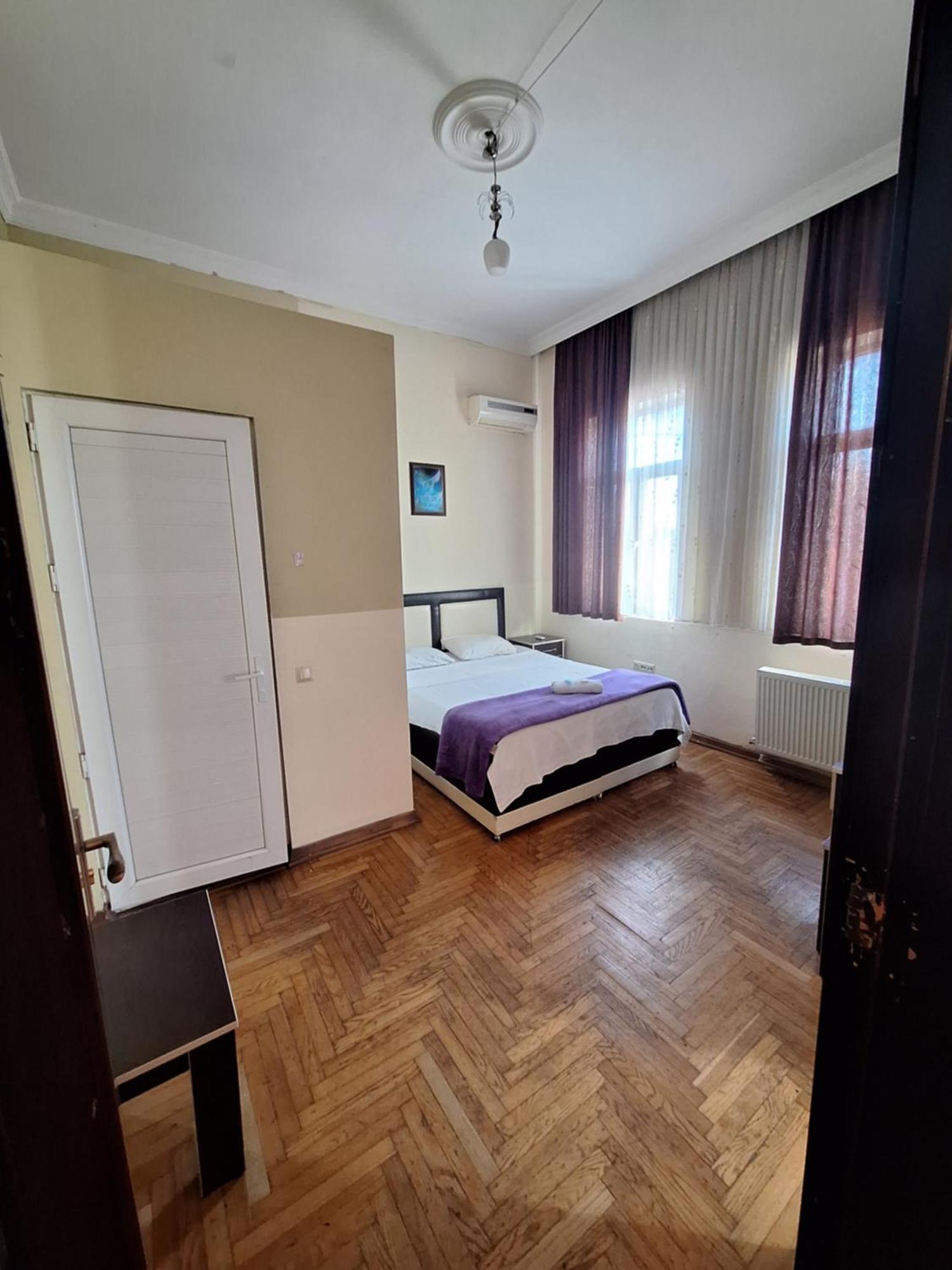 Gold Hotel Batum Zewnętrze zdjęcie